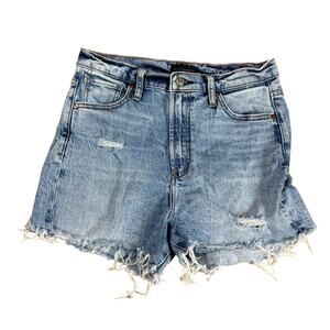 Silver Jeans Highly Desireable Short Size 28